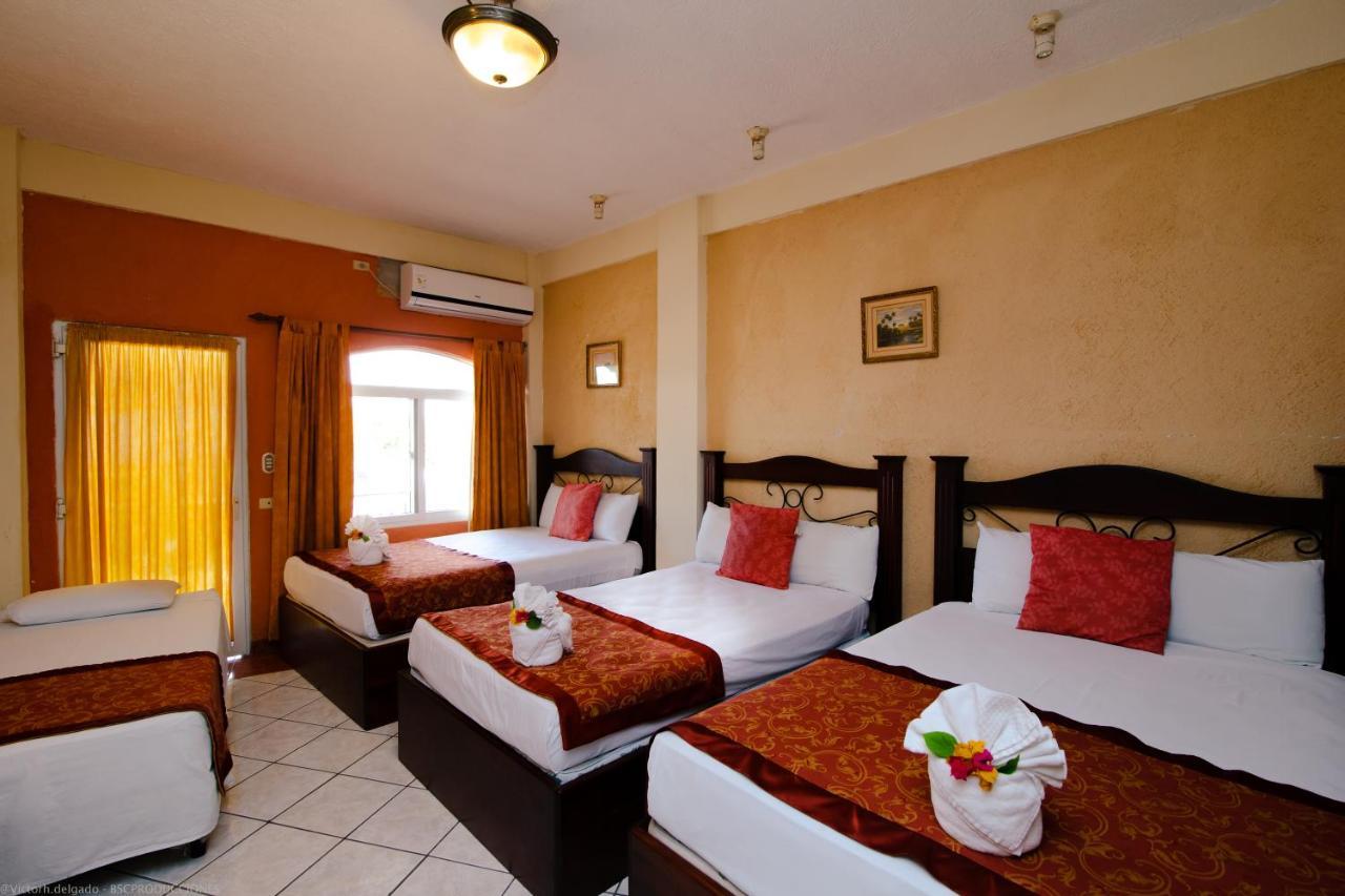 Hotel Quinta Maya Flores Eksteriør billede