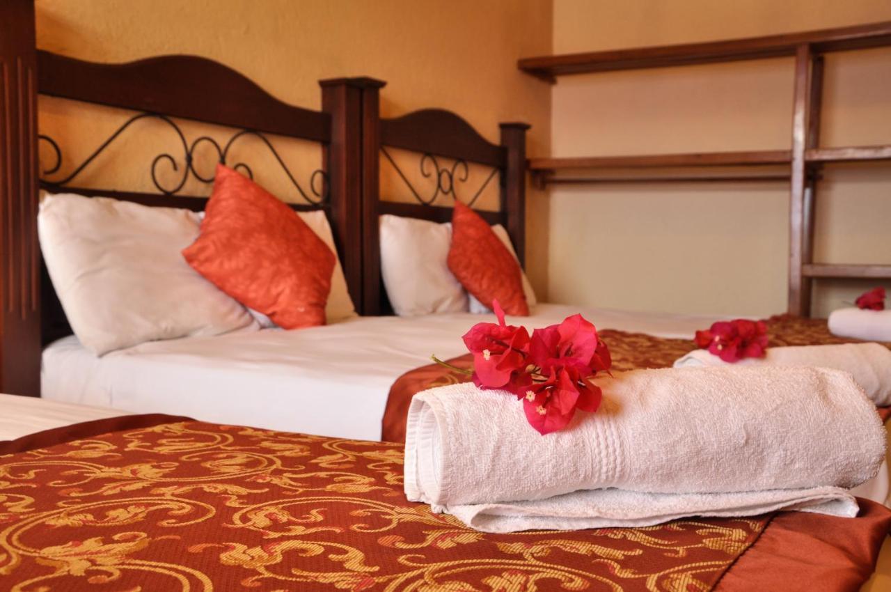 Hotel Quinta Maya Flores Eksteriør billede