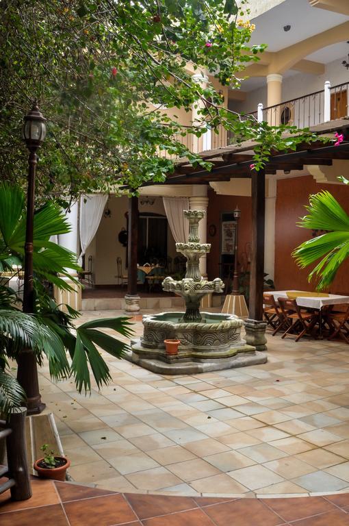 Hotel Quinta Maya Flores Eksteriør billede