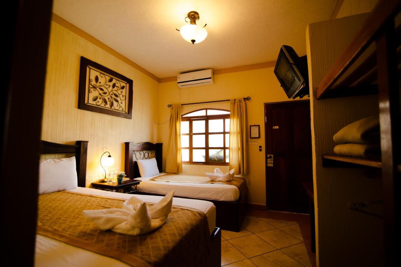 Hotel Quinta Maya Flores Eksteriør billede