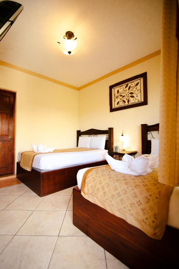 Hotel Quinta Maya Flores Eksteriør billede